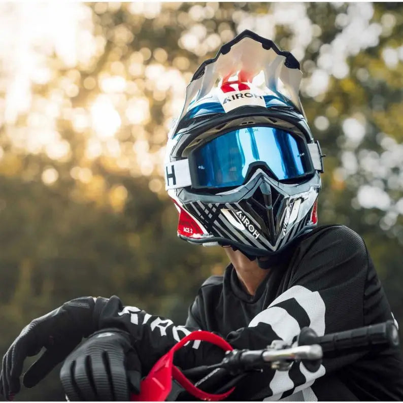 Airoh Aviator Ace 2 Helmet - Off-Road Performance Made Accessible - FREE UK Shipping, FREE 365 Day Returns | Moto Central
