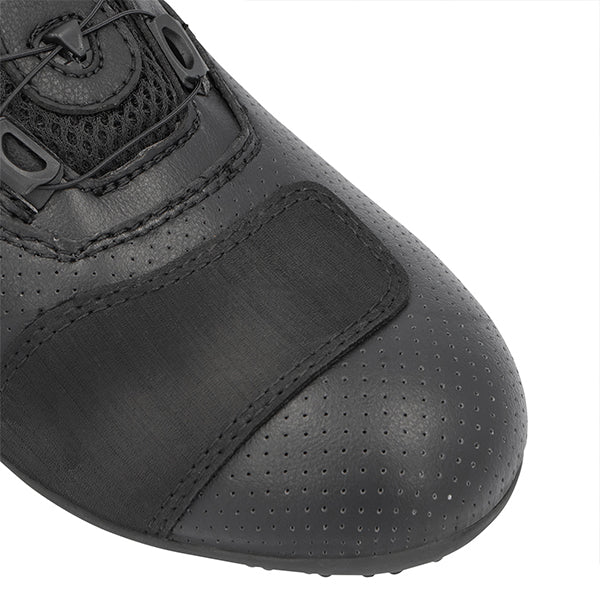 Richa Escape X Boots Black - toe detail