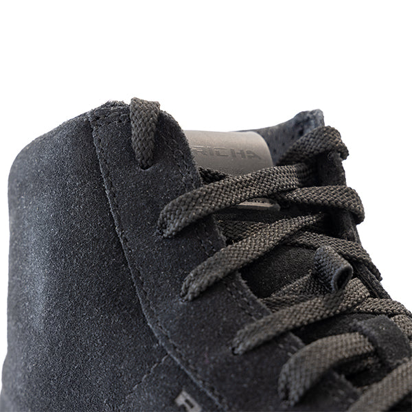 Richa Lewis Waterproof Sneakers Black, lacing detail
