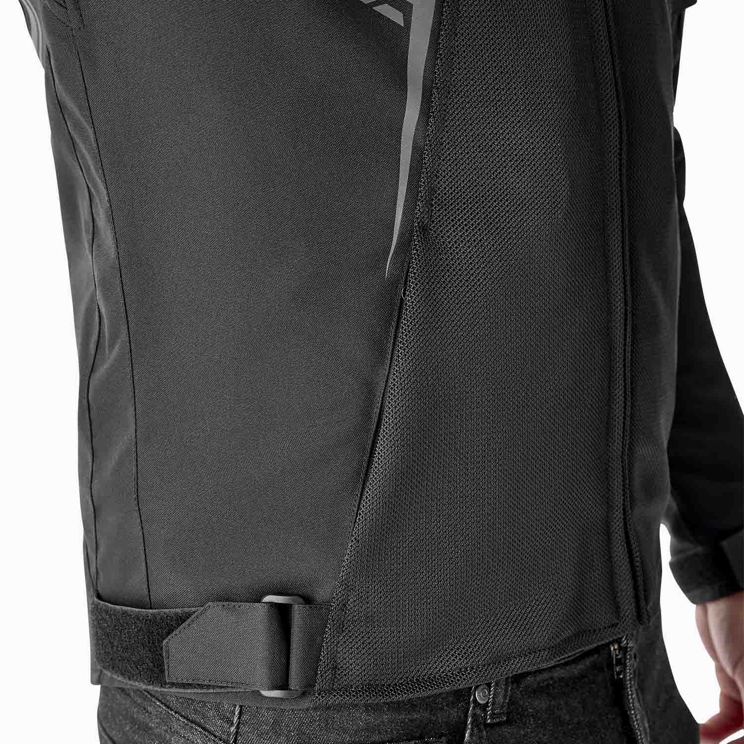 RST S1 Mesh D3O Textile Jacket Black / Black / Black - FREE UK Shipping, FREE 365 Day Returns | Moto Central