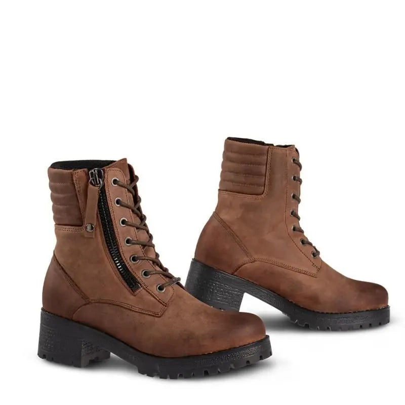 Falco Misty 2 Ladies Short Boots Brown FREE UK Delivery, FREE 365 Day Returns | Moto Central