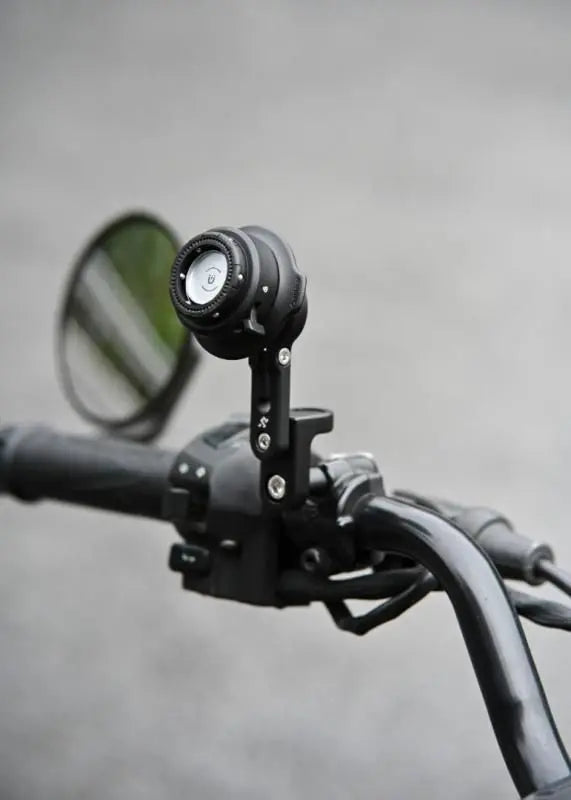 Outplorer QM06 Clutch Mount FREE UK Delivery, FREE 365 Day Returns | Moto Central