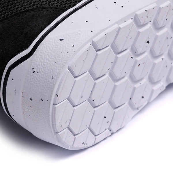 TCX Dartwood Tex Short Boots Green / White, outsole tread detail