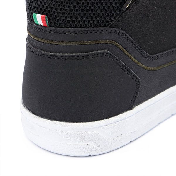 TCX Mood 2 Gore-Tex Boots Black - FREE UK Delivery - Moto Central