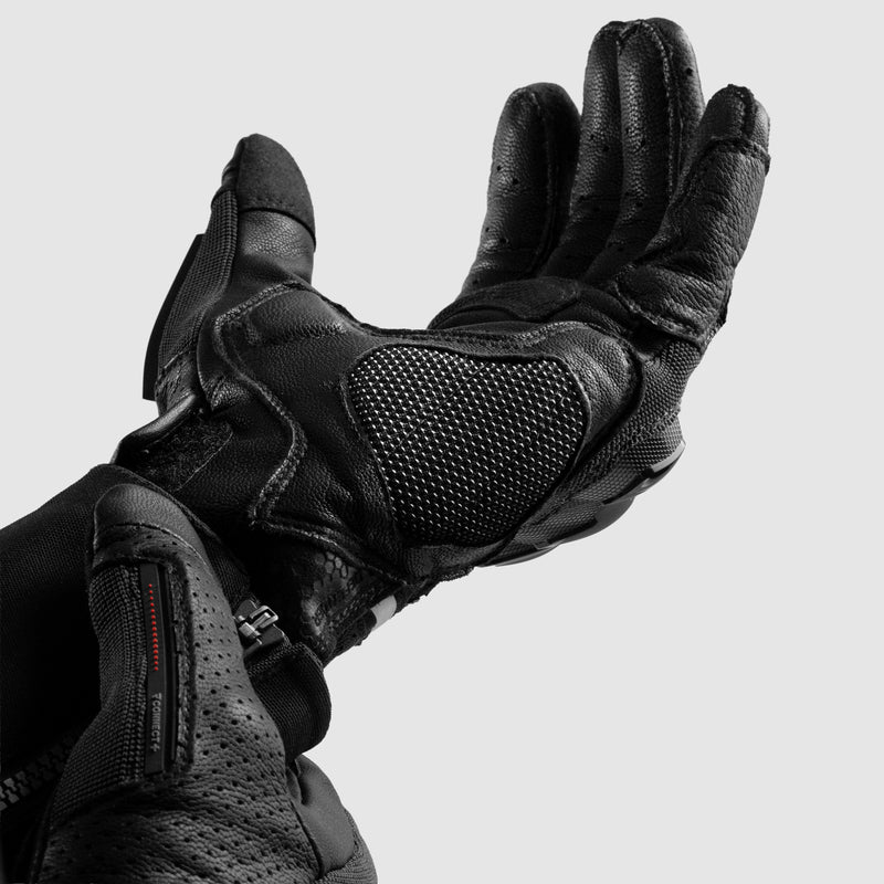Rebelhorn Defender Gloves Black FREE UK Delivery, FREE 365 Day Returns | Moto Central
