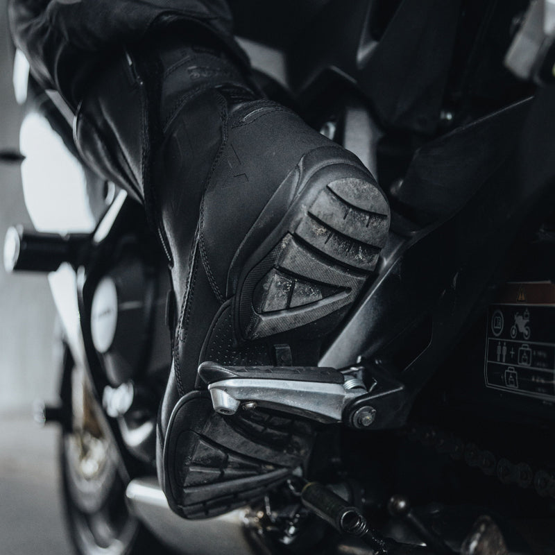 Rebelhorn Scout Boots Matt Black FREE UK Delivery, FREE 365 Day Returns | Moto Central