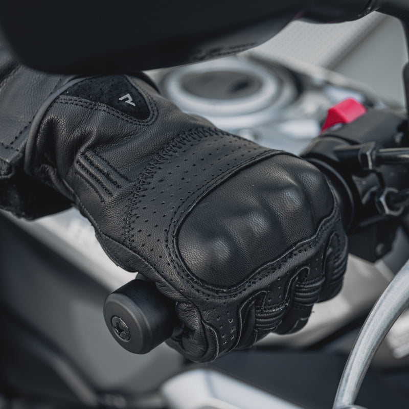 Rebelhorn Thug 2 Gloves Black FREE UK Delivery, FREE 365 Day Returns | Moto Central