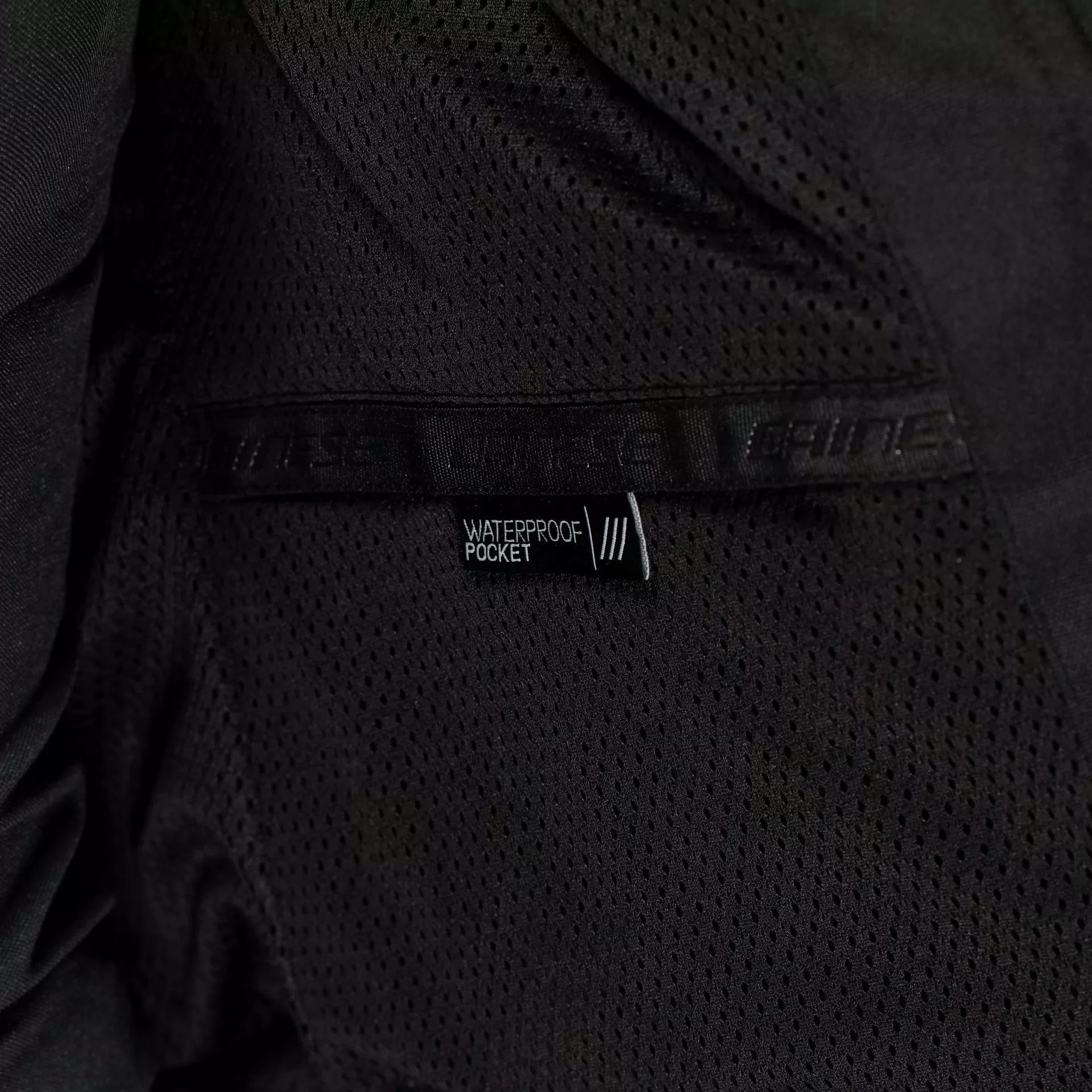 Dainese Ignite 2 Hoodie Ladies Textile Jacket Black - FREE UK Shipping, FREE 365 Day Returns | Moto Central