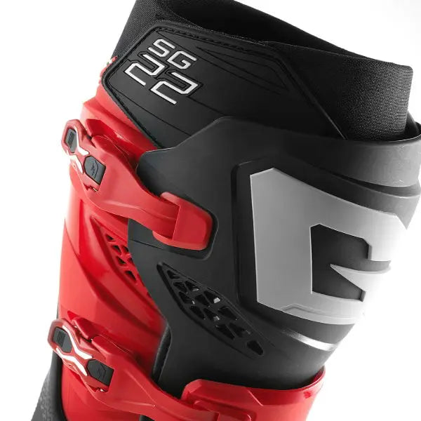 Gaerne Fastback Enduro MX Boots Black - FREE UK Shipping, FREE 365 Day Returns | Moto Central