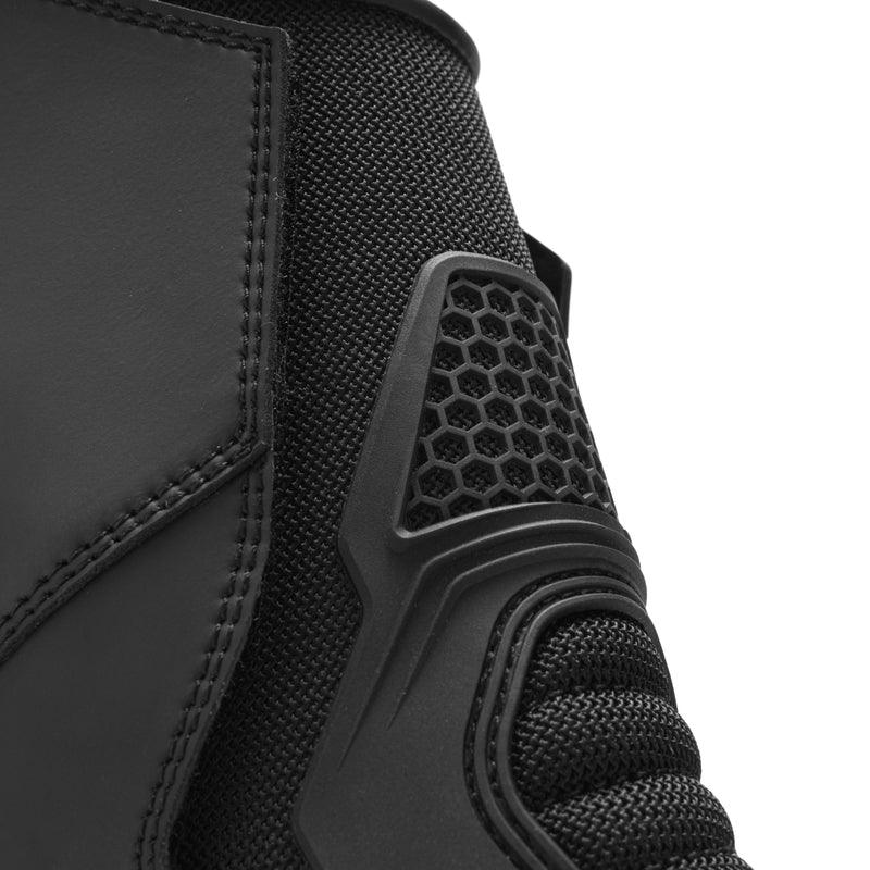 Rebelhorn Range Boots Black FREE UK Delivery, FREE 365 Day Returns | Moto Central