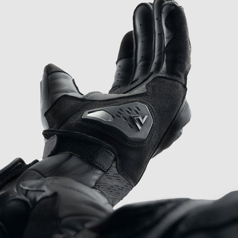 Rebelhorn Viper Gloves Black FREE UK Delivery, FREE 365 Day Returns | Moto Central