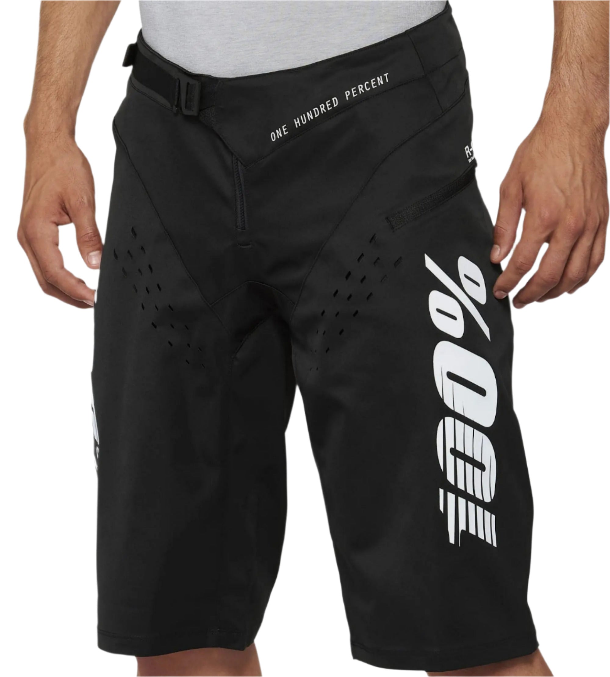 100% R-Core Shorts 2022 Black - FREE UK Shipping, FREE 365 Day Returns | Moto Central