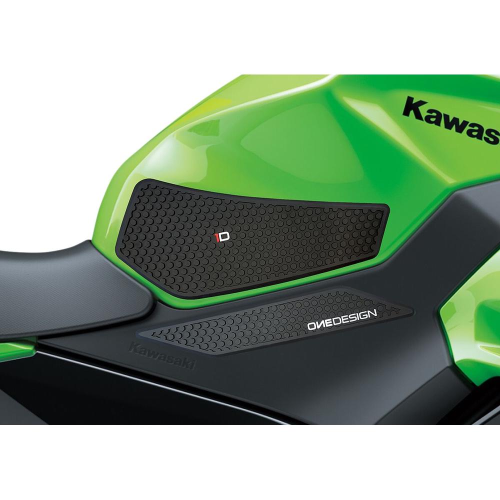 One Design Kawasaki Ninja 400 Tank Grip Black