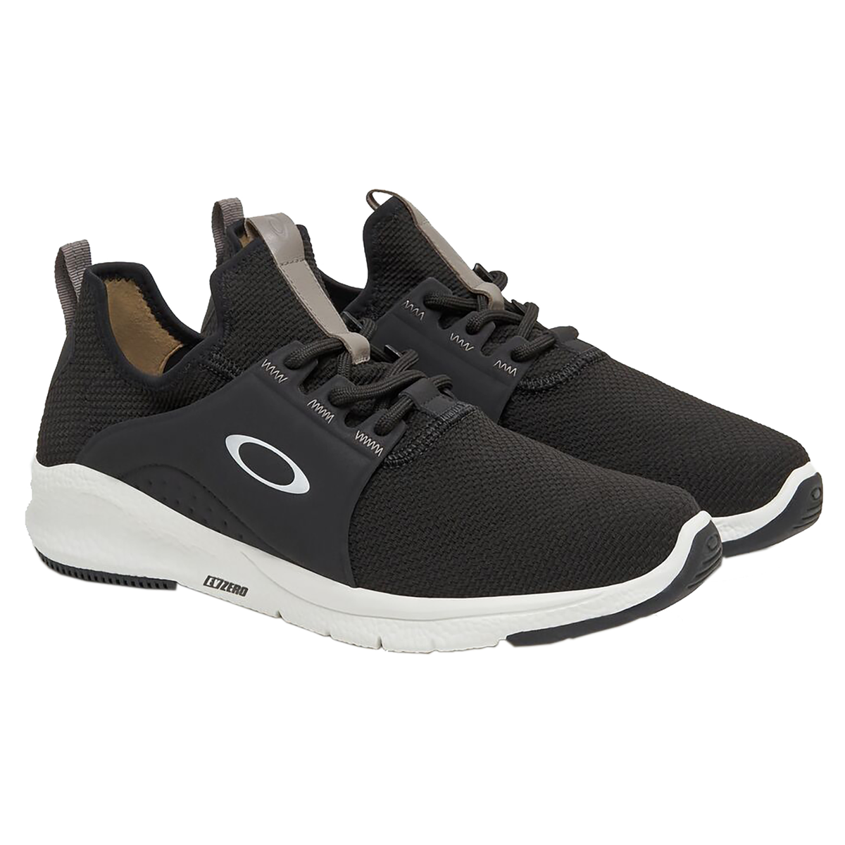Oakley Dry Trainers Jet Black - FREE UK Shipping, FREE 365 Day Returns | Moto Central