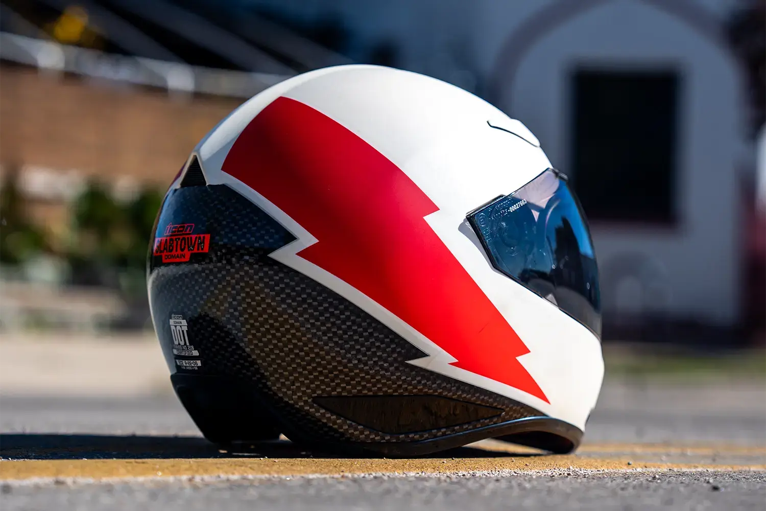 Icon Domain Slabtown Red / White - FREE UK Shipping, FREE 365 Day Returns | Moto Central