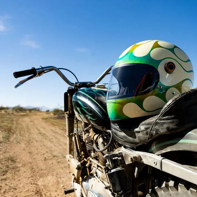 Biltwell Gringo S X Born Free Collab White / Green FREE UK Delivery, FREE 365 Day Returns | Moto Central