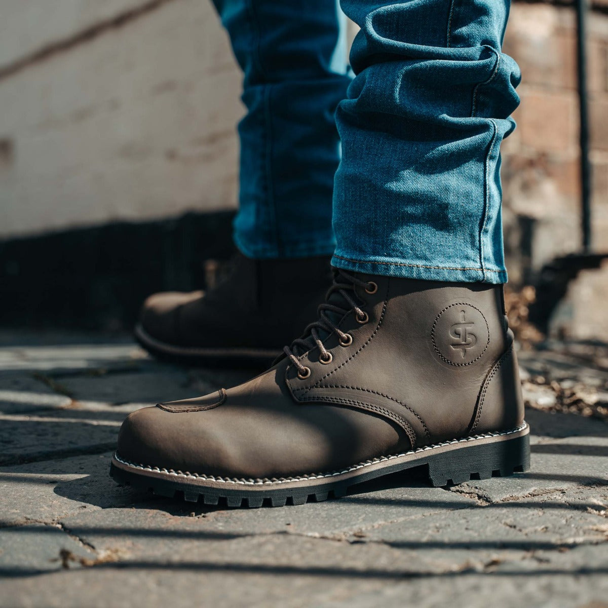 Spada Pilgrim Grande Rev.2 CE Waterproof Boots Brown FREE UK Delivery, FREE 365 Day Returns | Moto Central