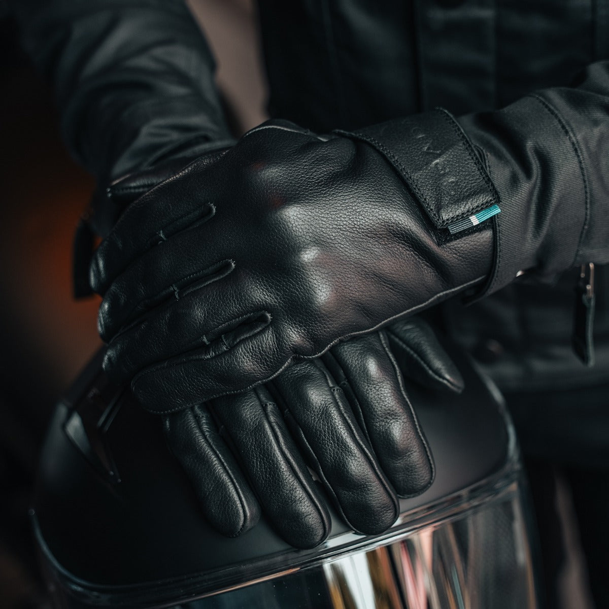 Spada Clutch Winter CE Waterproof Leather Gloves Black FREE UK Delivery, FREE 365 Day Returns | Moto Central