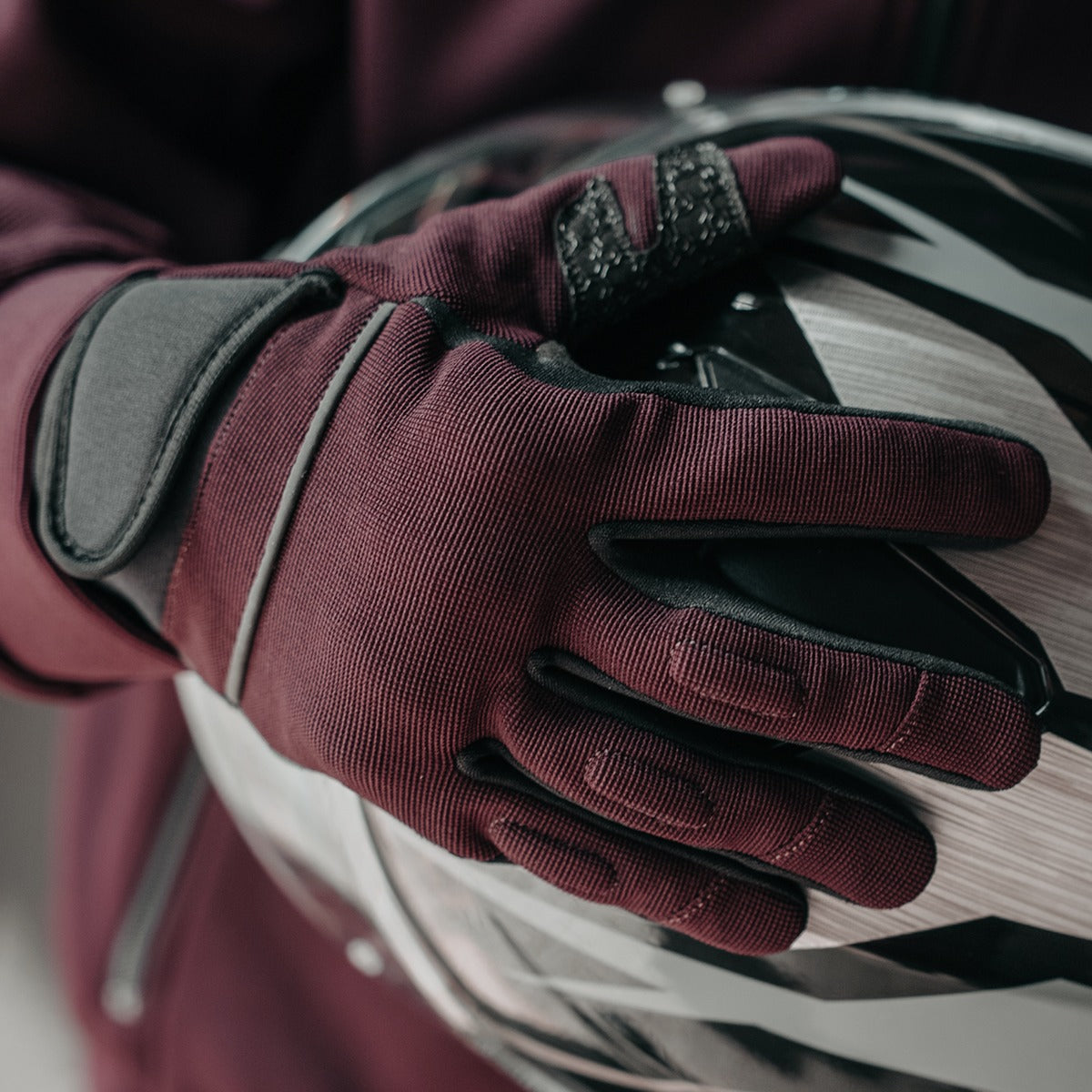 Spada Blade CE Textile Gloves Port Red FREE UK Delivery, FREE 365 Day Returns | Moto Central