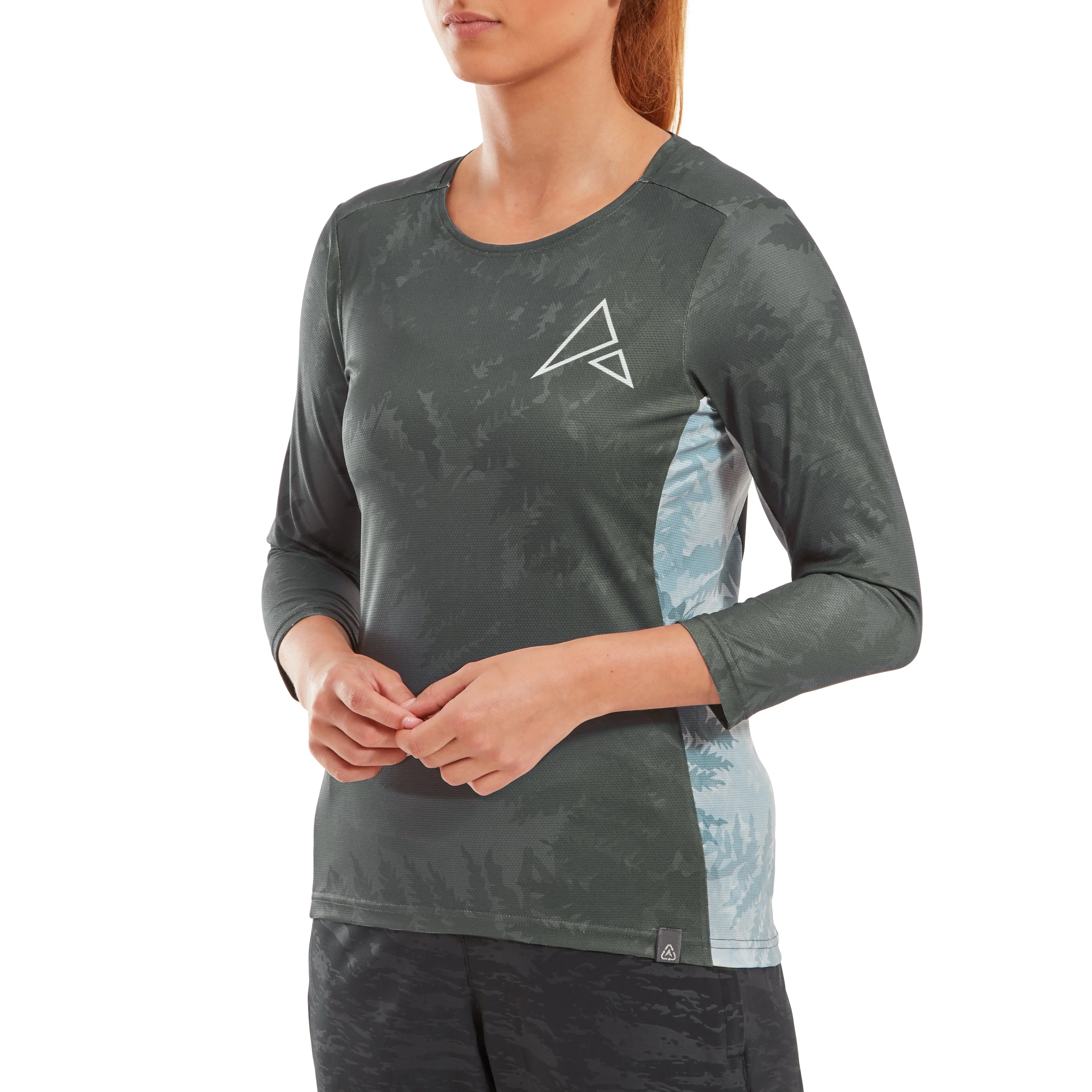 Altura Kielder Lightweight 3/4 Sleeves Ladies Jersey Carbon - FREE UK Shipping, FREE 365 Day Returns | Moto Central