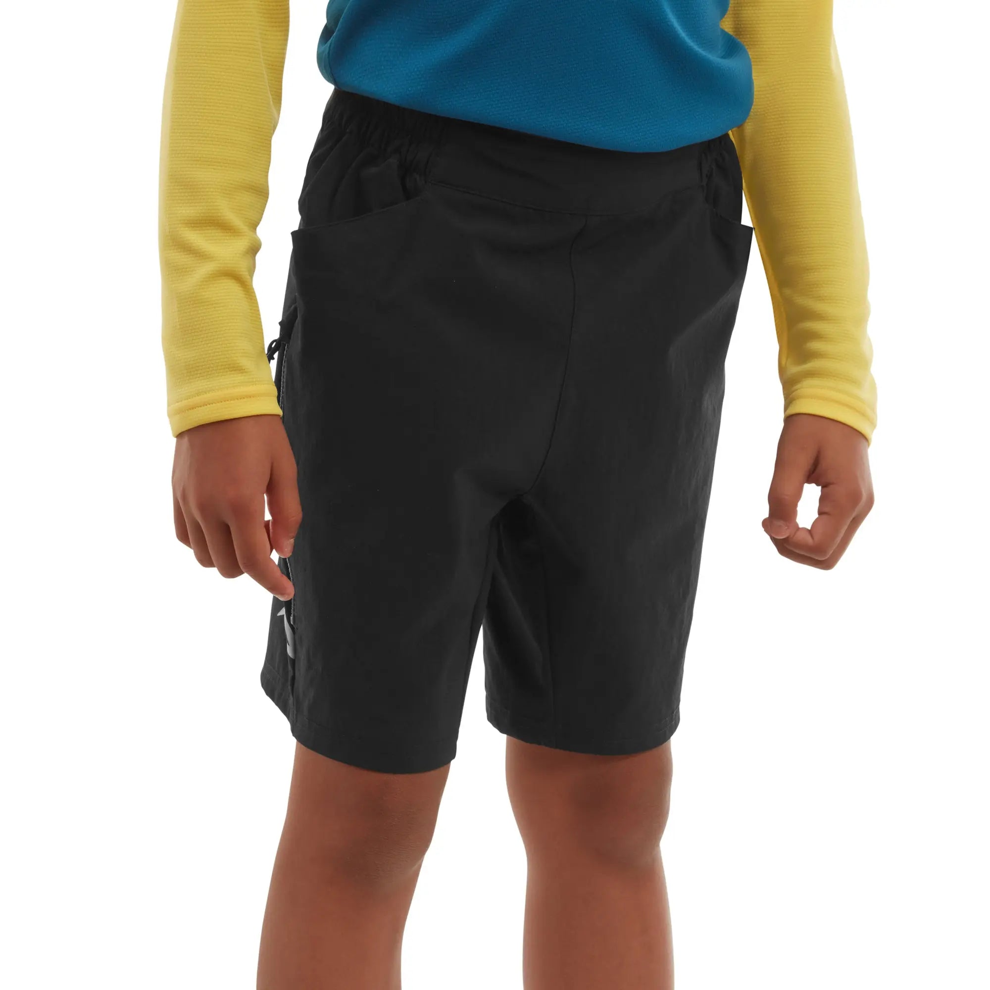 Altura Spark Trail Kids Shorts Black - FREE UK Shipping, FREE 365 Day Returns | Moto Central