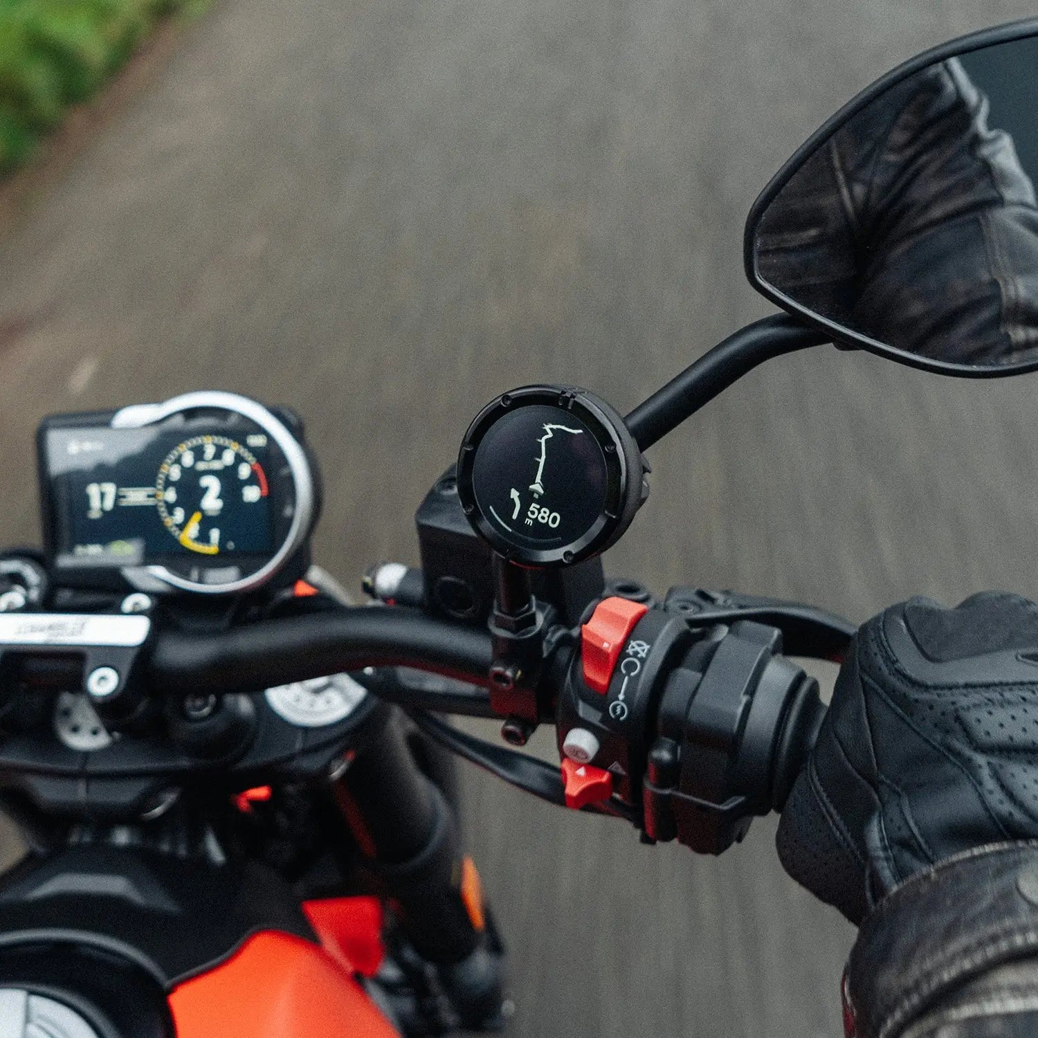 Beeline Moto 2 Anniversary Limited Edition Black FREE UK Delivery, FREE 365 Day Returns | Moto Central