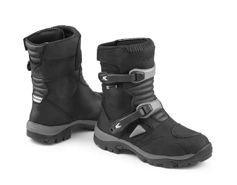 Forma Adventure Low Dry Boots Black  - FREE UK Shipping, FREE 365 Day Returns | Moto Central