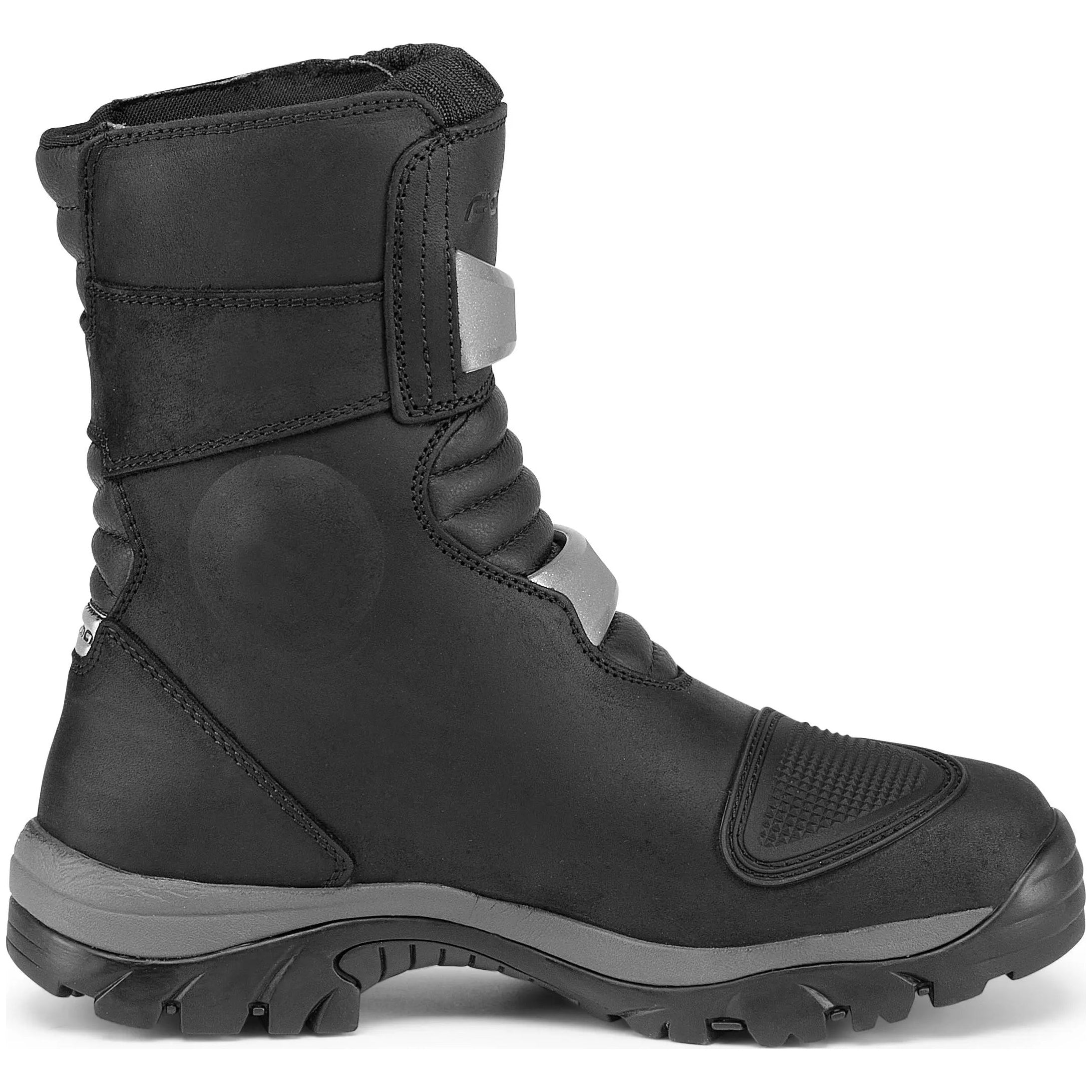 Forma Adventure Low Dry Boots Black – inner side view
