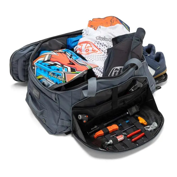 Albek Skytrail 51 Duffel Bag Grey - 51 Liters - open storage view