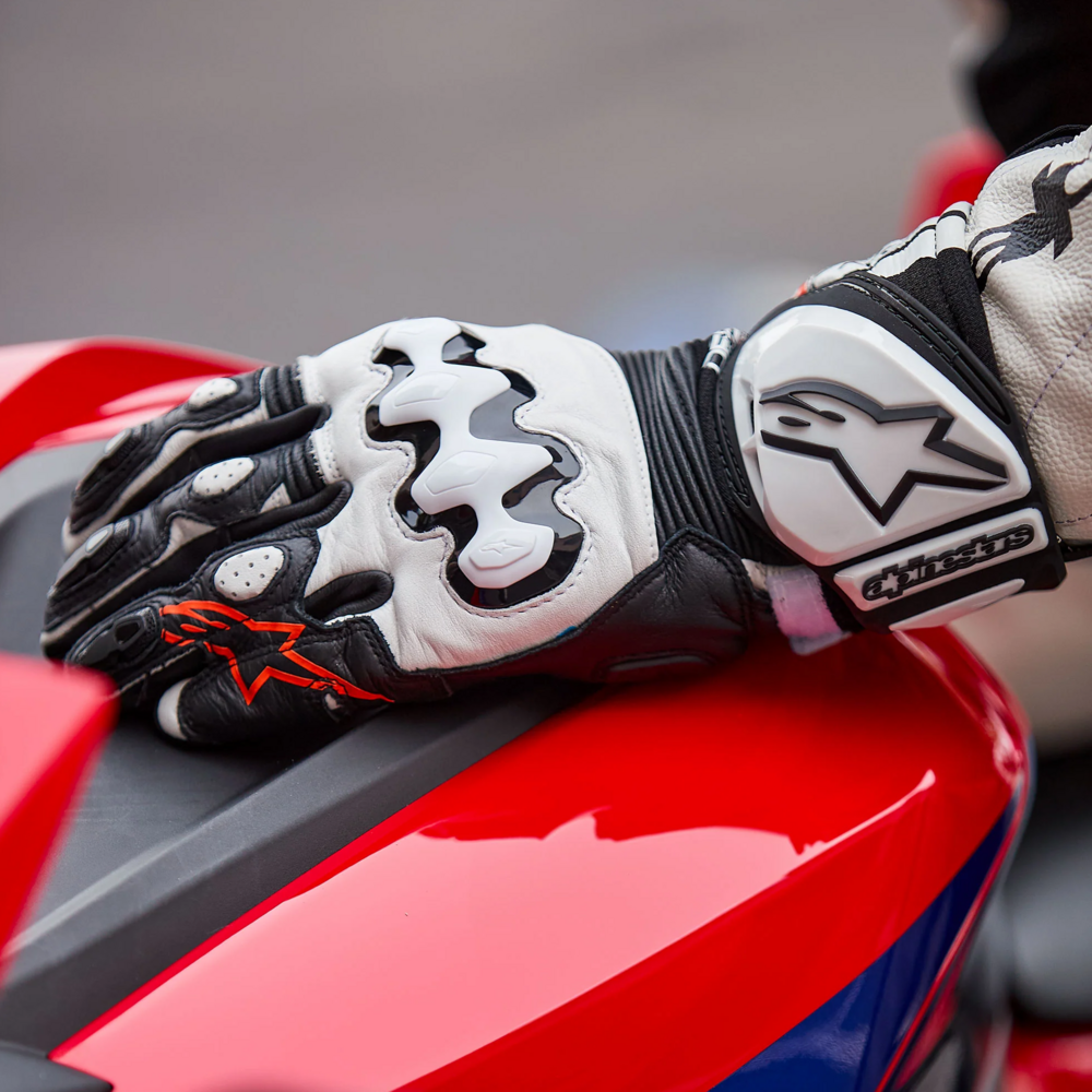 Alpinestars GP Pro R4 Leather Gloves Black / White