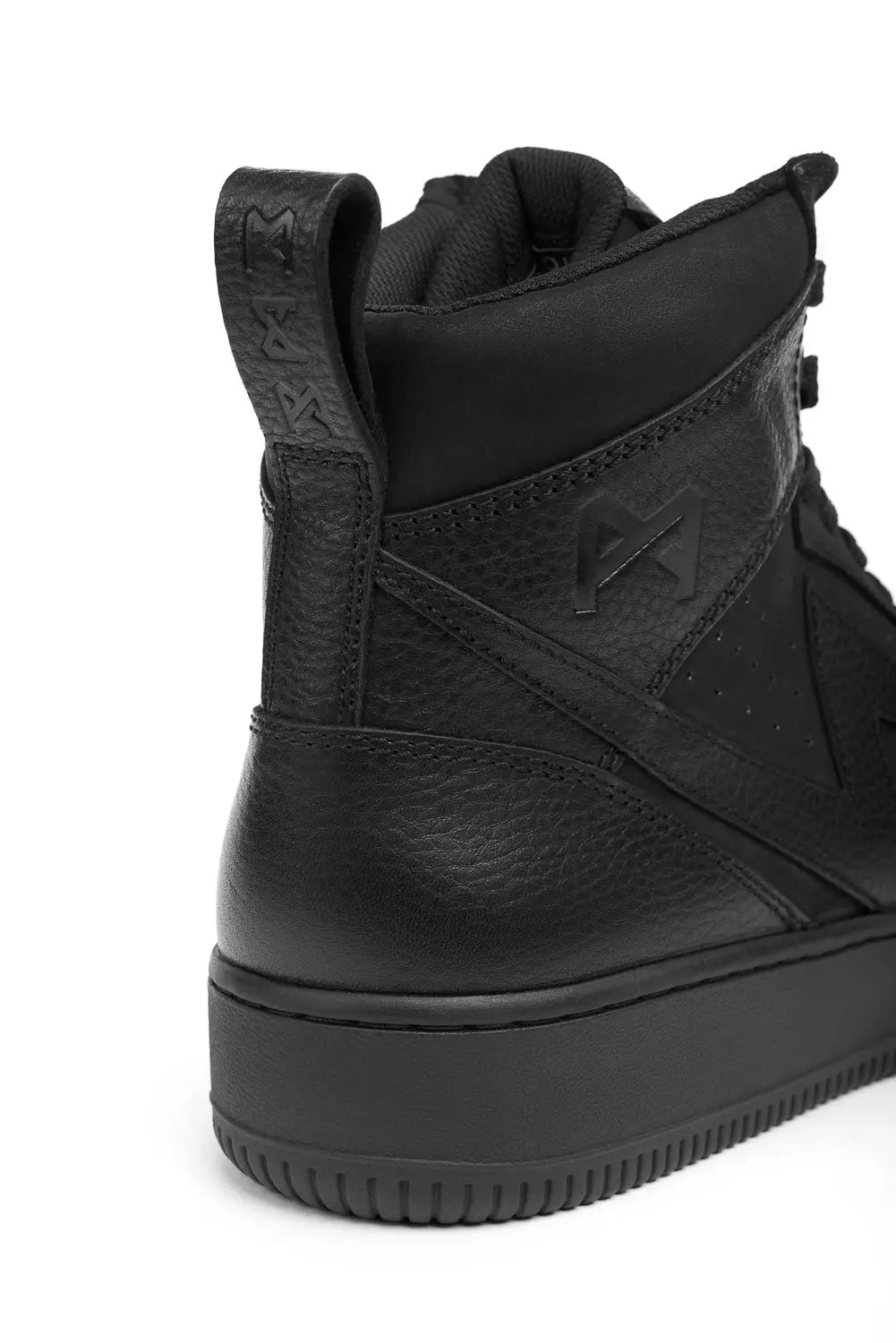 Pando Moto Apex Sneakers Black motorcycle sneakers, heel close-up