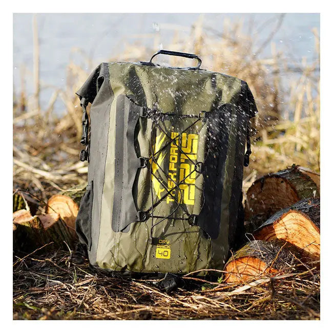 Army Surplus Wolf River Dry Bag - FREE UK Shipping, FREE 365 Day Returns | Moto Central