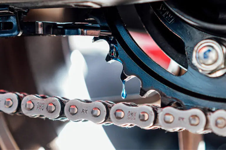 Scottoiler Essentials Micro-vSystem FREE UK Delivery, FREE 365 Day Returns | Moto Central