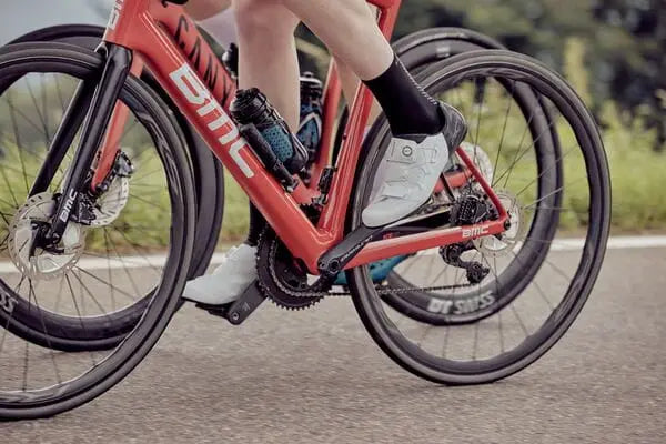 Shimano RC5 (RC502) Shoes White - FREE UK Shipping, FREE 365 Day Returns | Moto Central