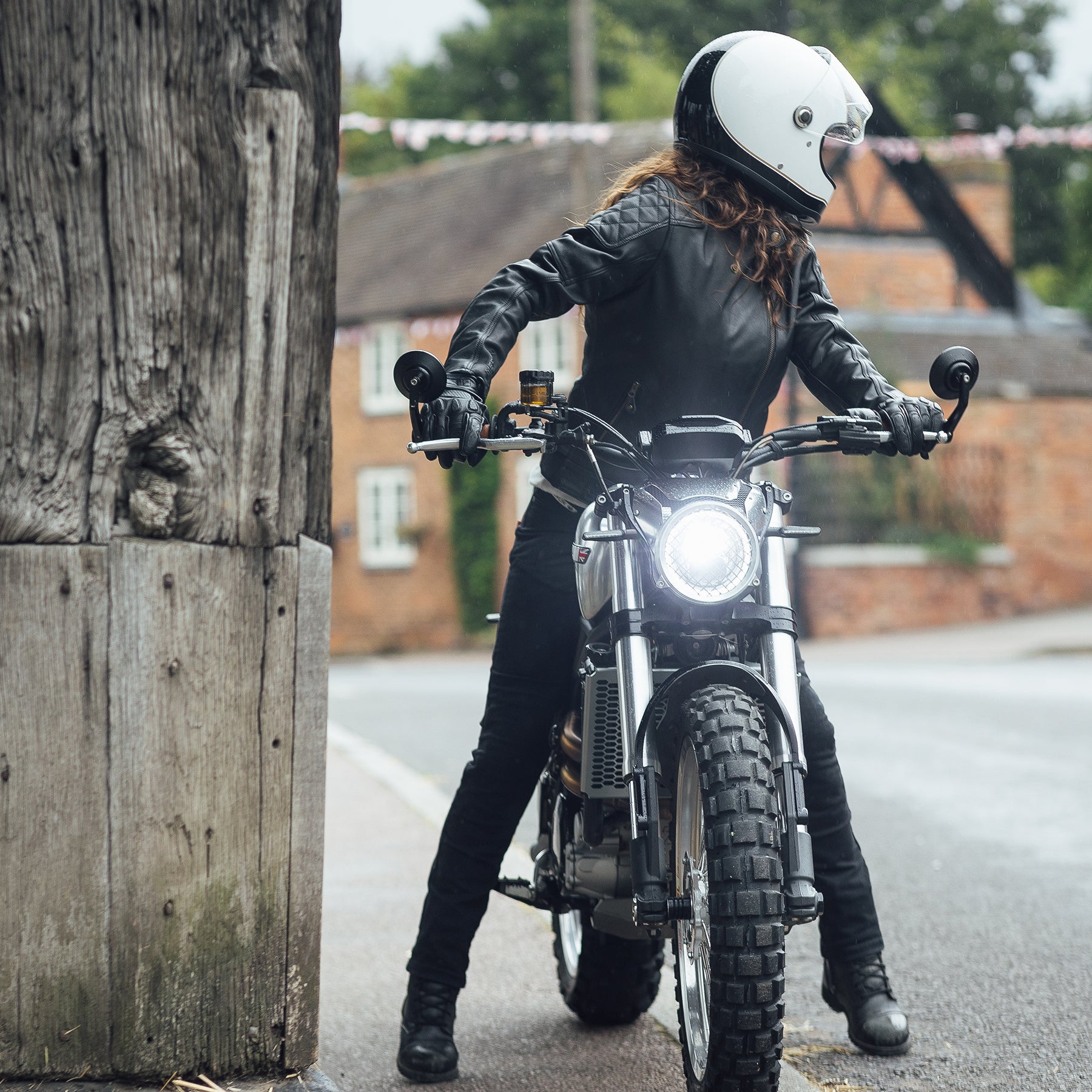 Merlin Bristol Café D3O Ladies Leather Jacket Black FREE UK Delivery, FREE 365 Day Returns | Moto Central