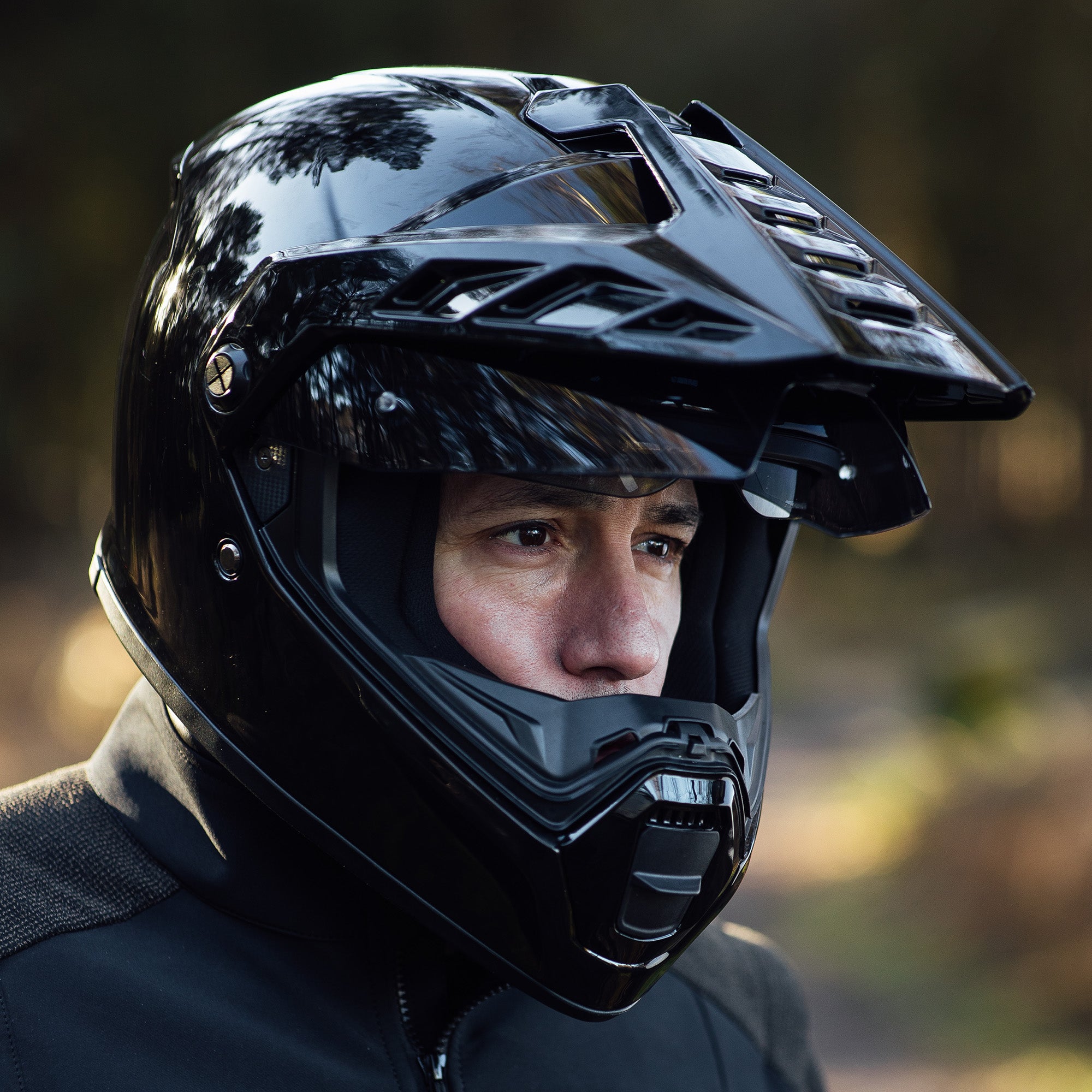 Merlin Torres Gloss Black FREE UK Delivery, FREE 365 Day Returns | Moto Central
