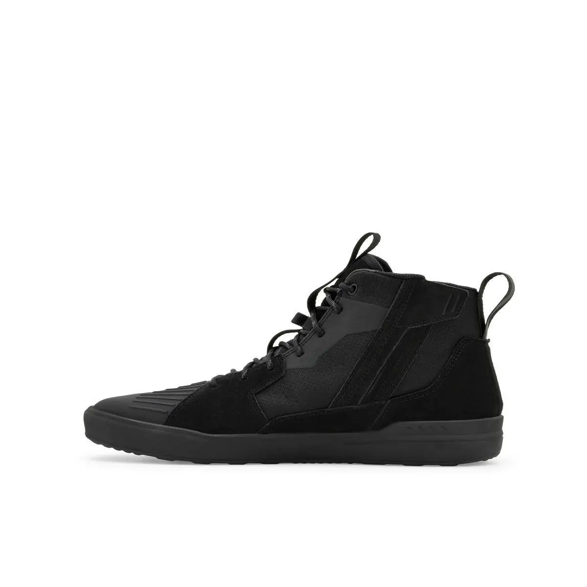 Revit Arrow 2 H2O Shoes Black FREE UK Delivery, FREE 365 Day Returns | Moto Central