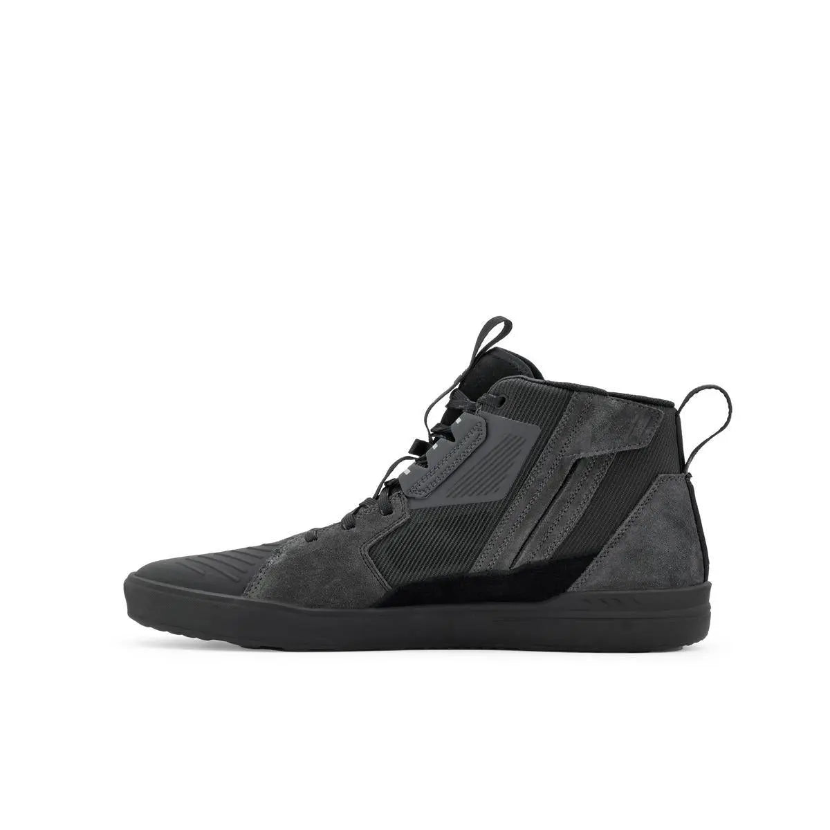 Revit Arrow 2 Air Shoes Black / Anthracite FREE UK Delivery, FREE 365 Day Returns | Moto Central