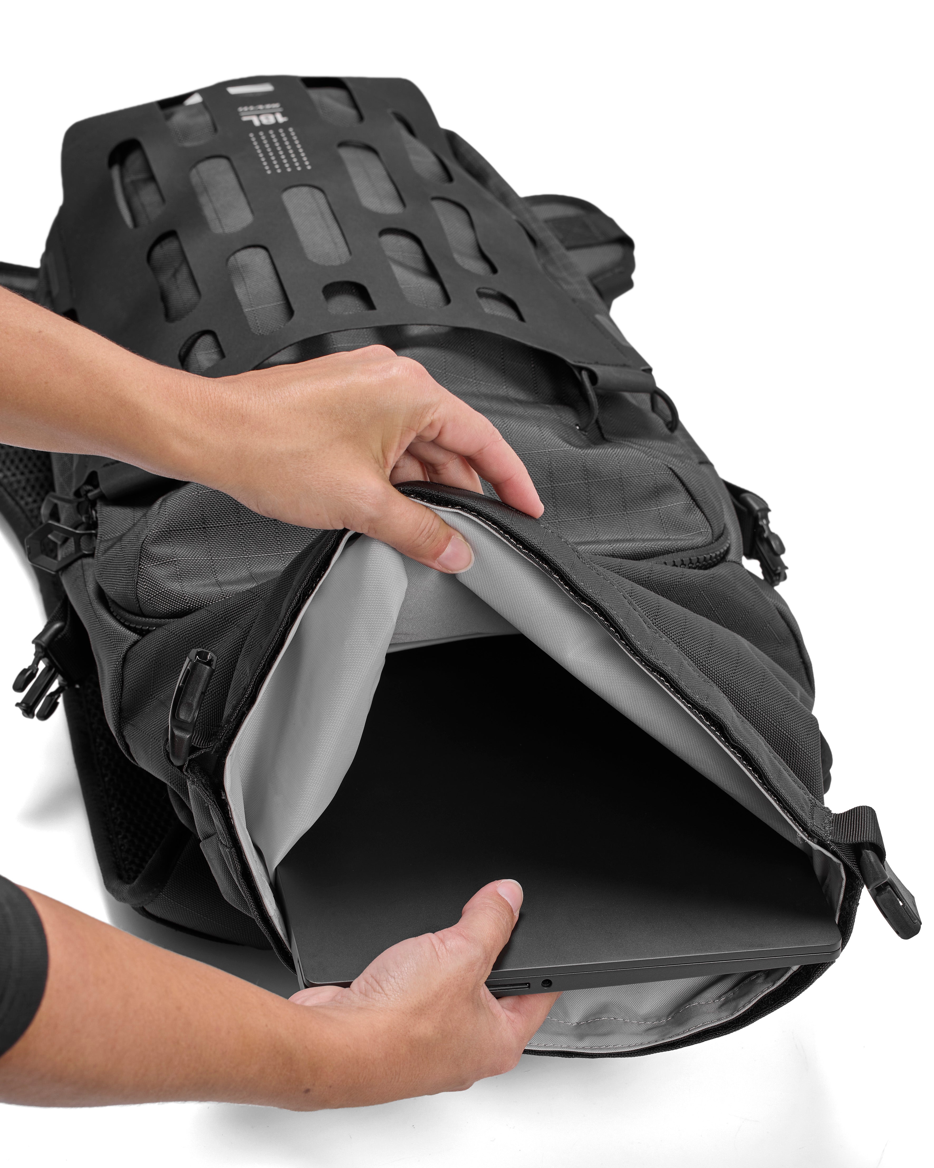 Revit Bauxite Backpack Grey / Black