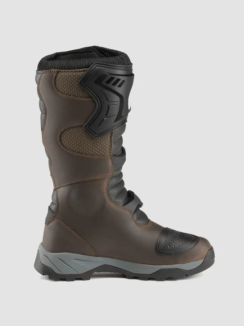 Forma Adventure Air Dry Boots Brown FREE UK Delivery, FREE 365 Day Returns | Moto Central