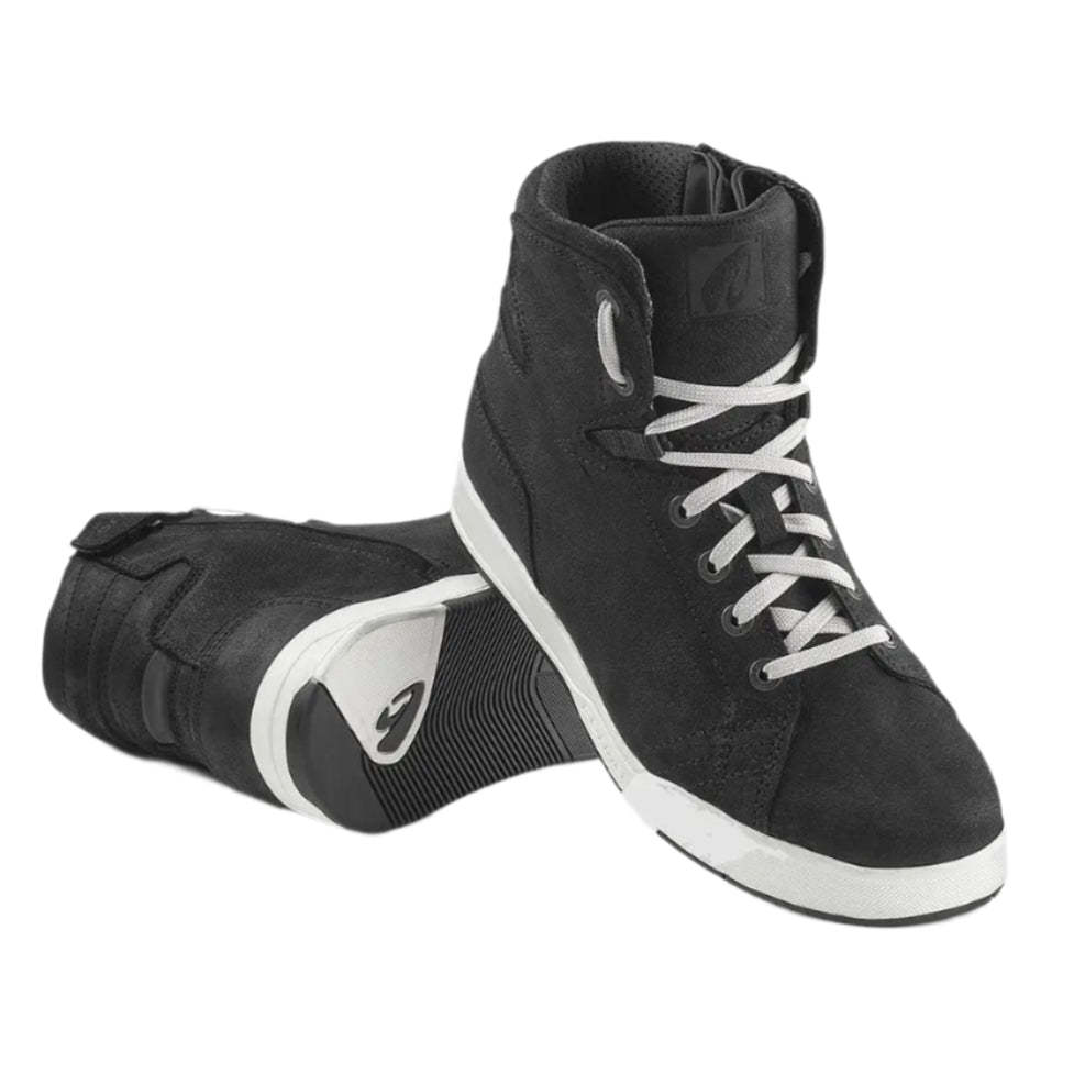 Forma Swift x Fit Dry Short Boots Black / White FREE UK Delivery, FREE 365 Day Returns | Moto Central