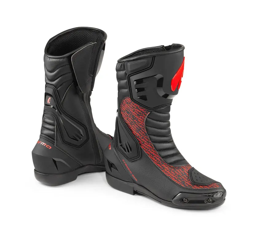 Forma Freccia Evo Boots Black / Red FREE UK Delivery, FREE 365 Day Returns | Moto Central