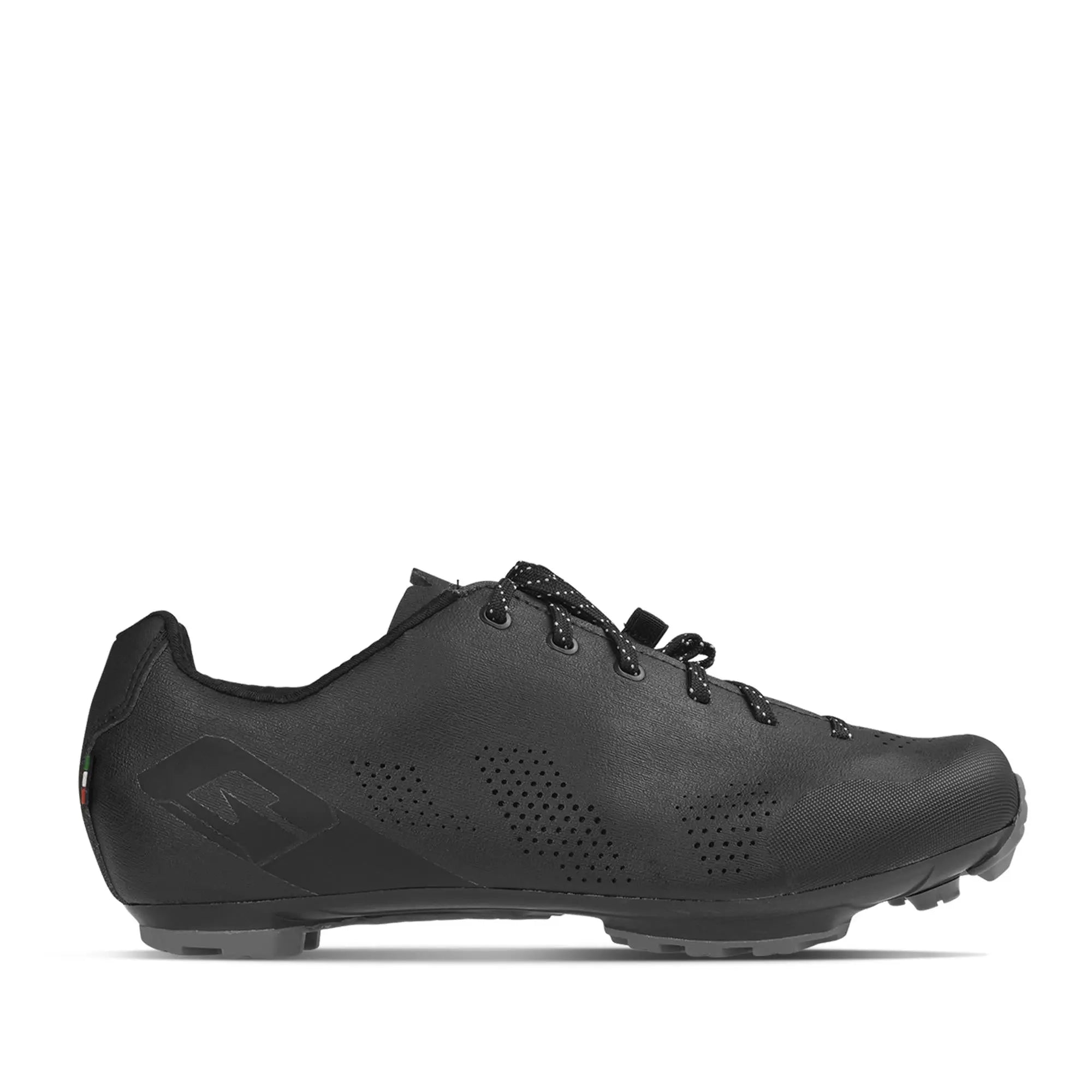 Gaerne Vista Gravel Shoes Black - FREE UK Shipping, FREE 365 Day Returns | Moto Central