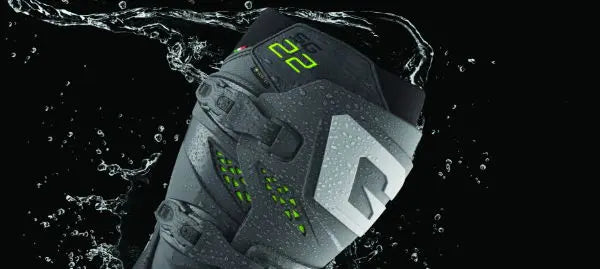 Gaerne SG.22 Enduro Gore-Tex Boots Anthracite - FREE UK Shipping, FREE 365 Day Returns | Moto Central