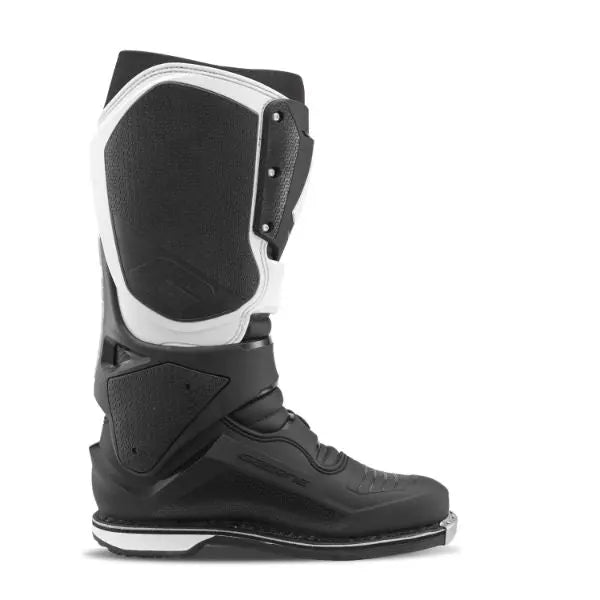 Gaerne SG.22 MX Boots Black / White - FREE UK Shipping, FREE 365 Day Returns | Moto Central