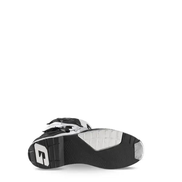 Gaerne SG.22 MX Boots Black / White - FREE UK Shipping, FREE 365 Day Returns | Moto Central