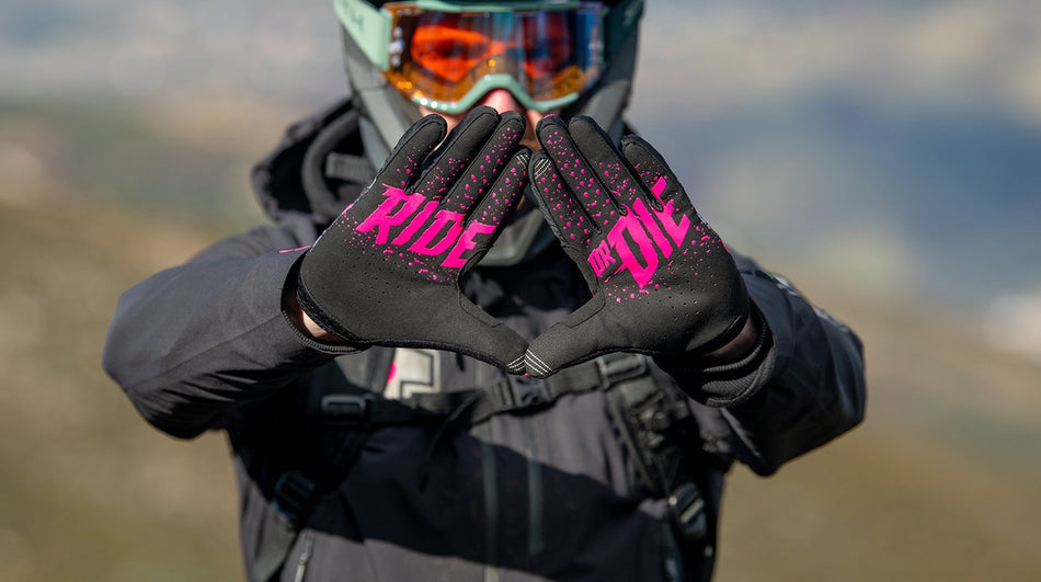 Muc-Off Rider Gloves Bolt