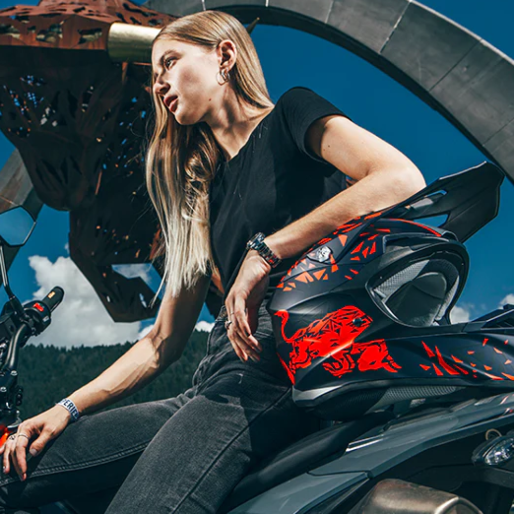 HJC I50 Spielberg Red Bull Ring MC21SF Red / Blue