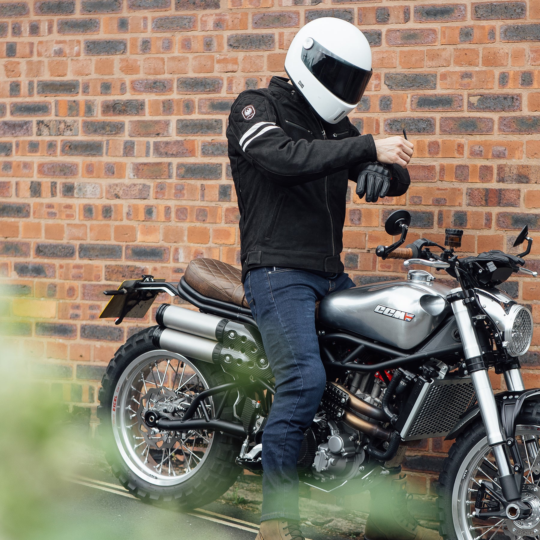 Merlin Hixon 2 D3O Leather Jacket Brown FREE UK Delivery, FREE 365 Day Returns | Moto Central