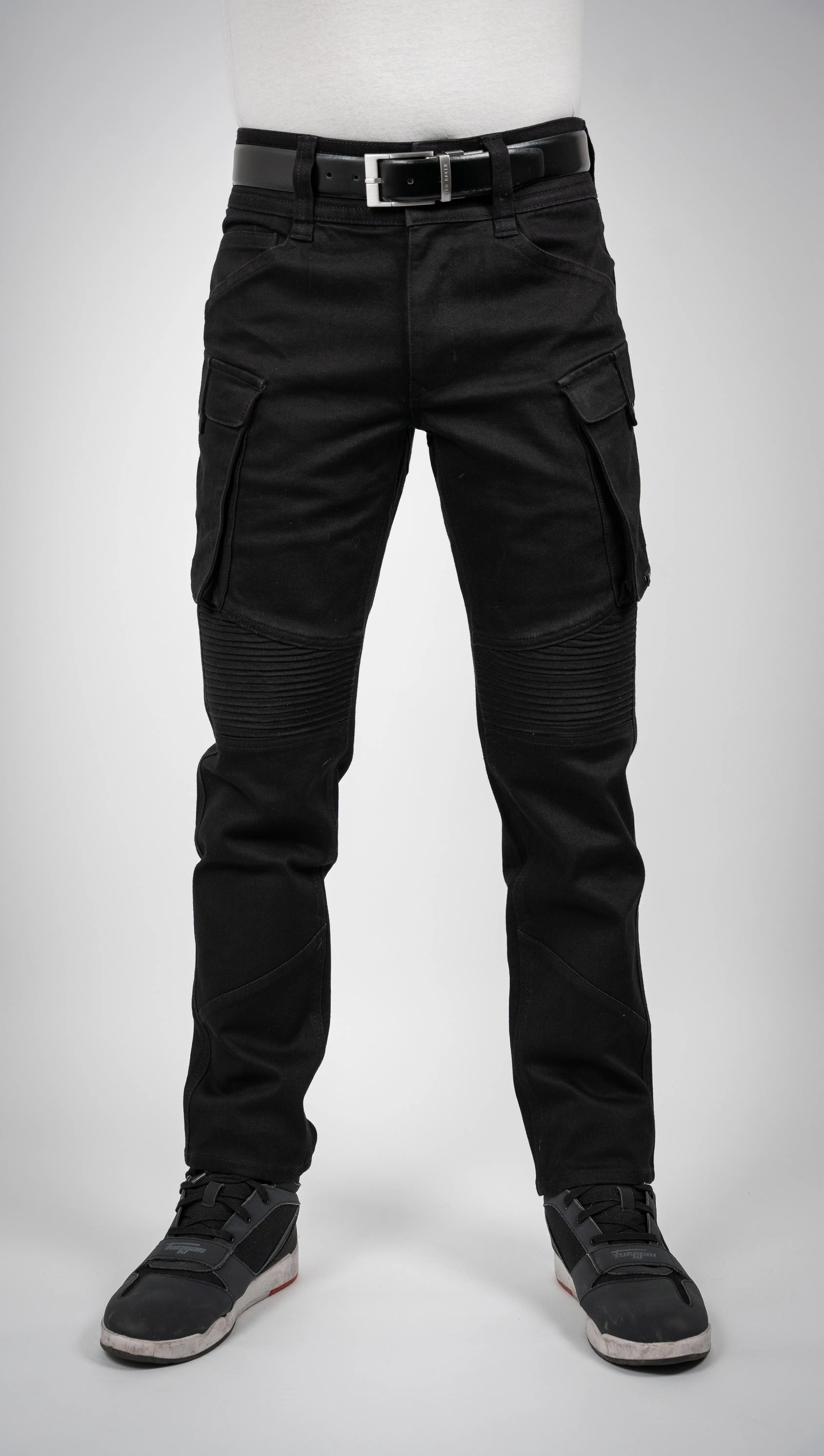 Bull-it Jackal Easy Fit Denim Jeans Black  - FREE UK Shipping, FREE 365 Day Returns | Moto Central